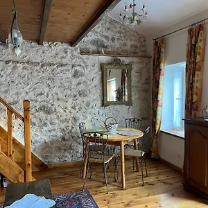 Quartier Historique Sanctuaires A 7 Min A Pied . Hébergement de vacances Lourdes